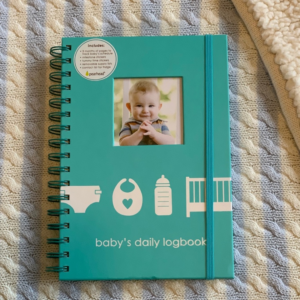 Pearhead 🍐 Baby’s Daily Logbook 🍼
